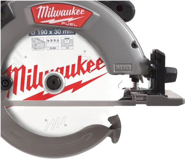 Akku-Handkreissägen MILWAUKEE M18 FCSG66-121C