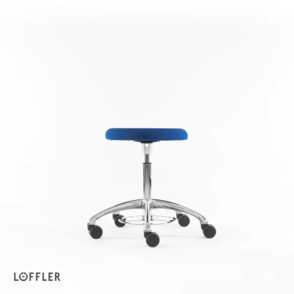 Hocker,Sitz Stoff blau,Sitz HxBxT 490-630x400x400mm,Fuß- kreuz,poliert,Rollen
